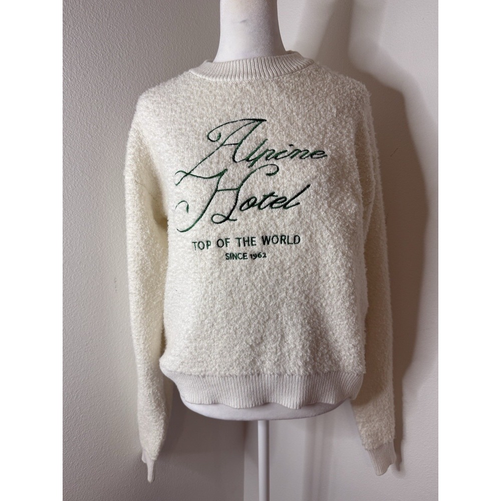 Universal Thread Women's Ivory Alpine Hotel Embroidered Chunky Knit Sweater M - Picture 4 of 6